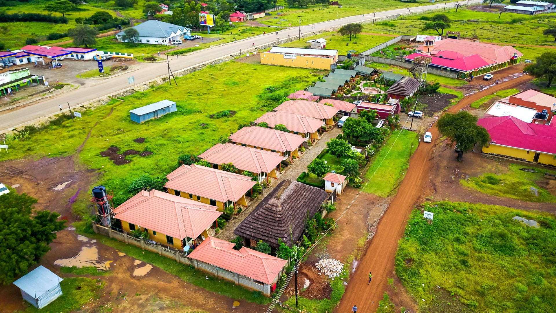 Seven Ranges Hotel grounds