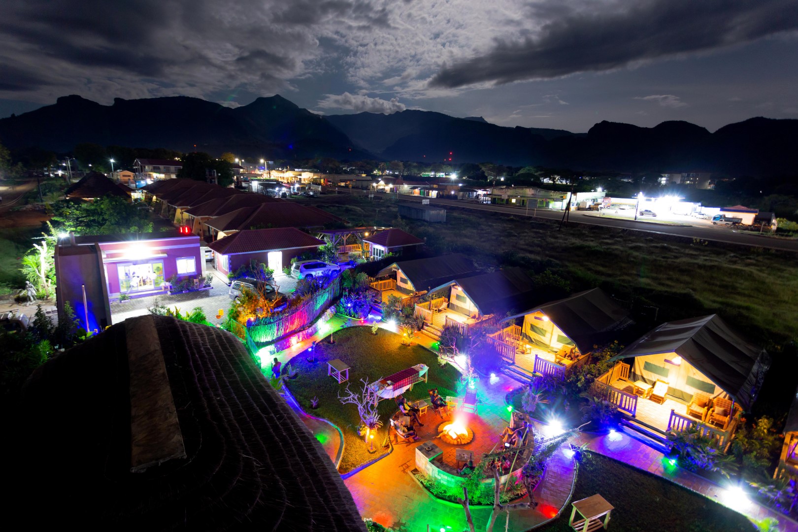 Night View Seven Ranges Hotel Safari Camp